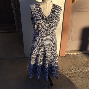 Dress barn women’s classy dress in gray, black, & white.